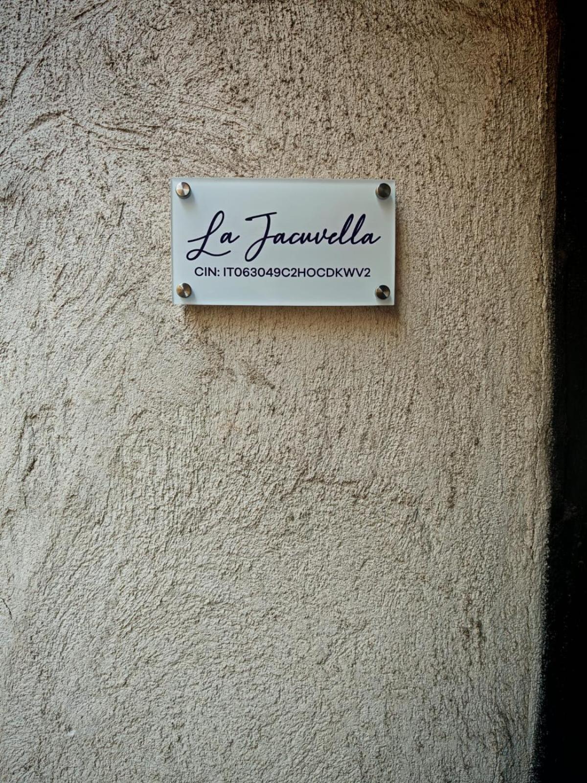 La Jacuvella Appartement Napels Buitenkant foto